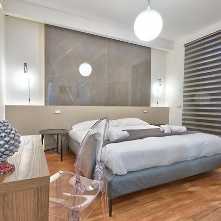 Belmoro - La Dimora Del Capo Bed & Breakfast Palermo Bagian luar foto