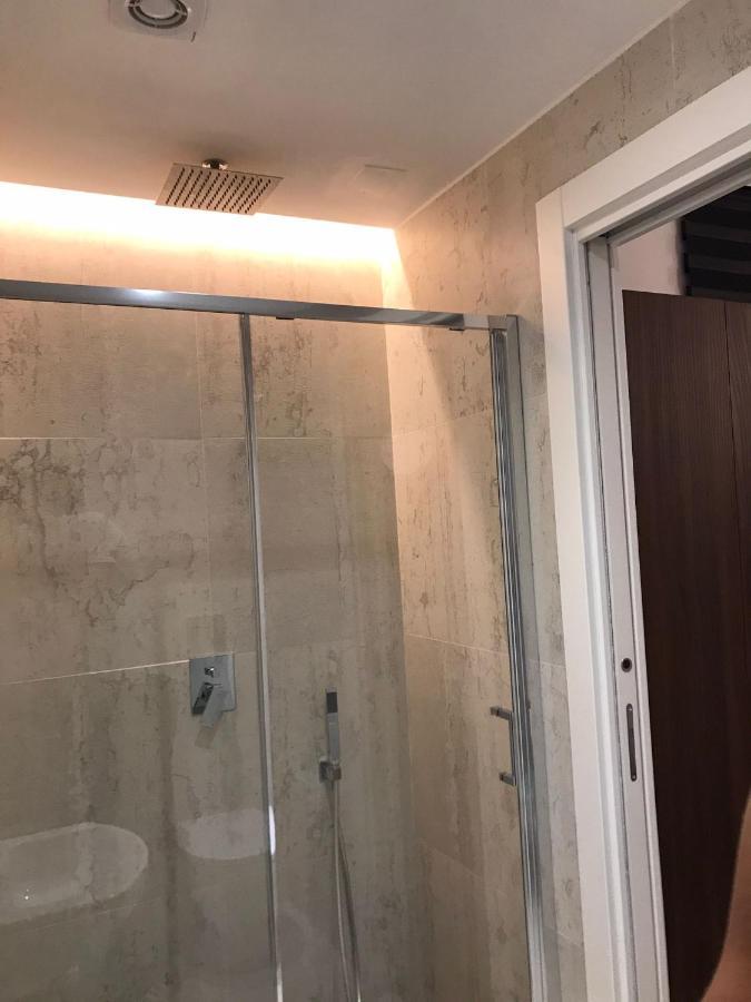 Belmoro - La Dimora Del Capo Bed & Breakfast Palermo Bagian luar foto