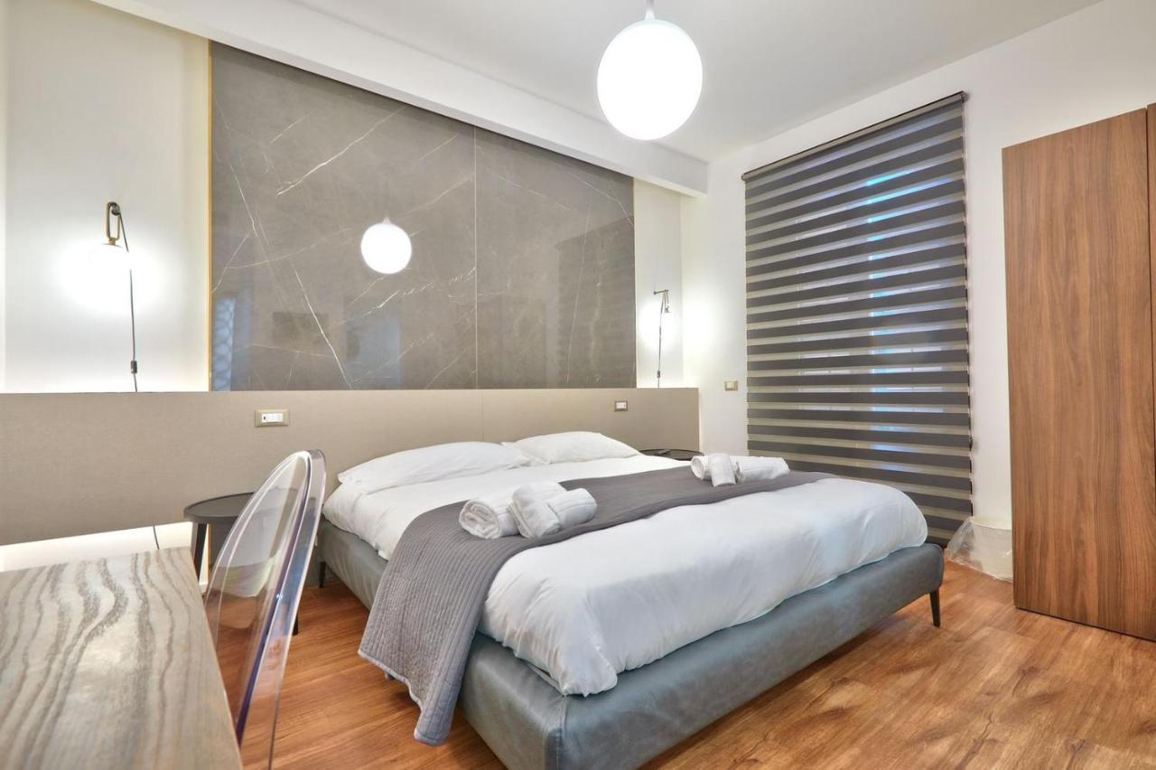 Belmoro - La Dimora Del Capo Bed & Breakfast Palermo Bagian luar foto